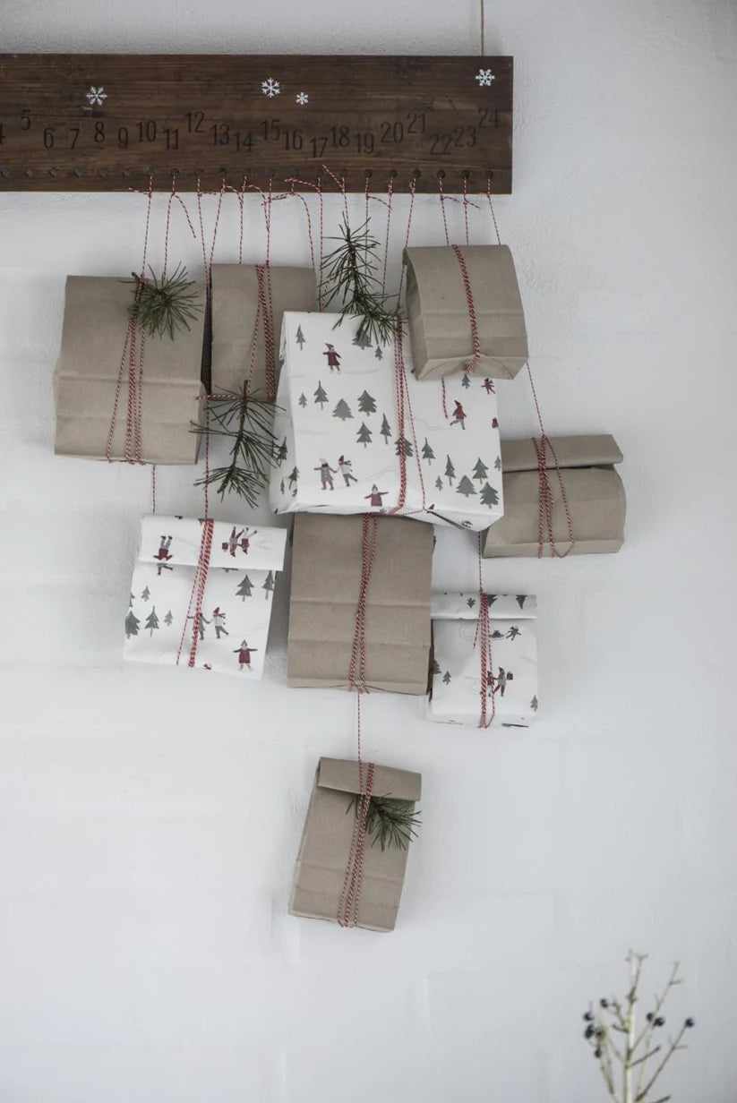 IB Laursen count down to Christmas calendar